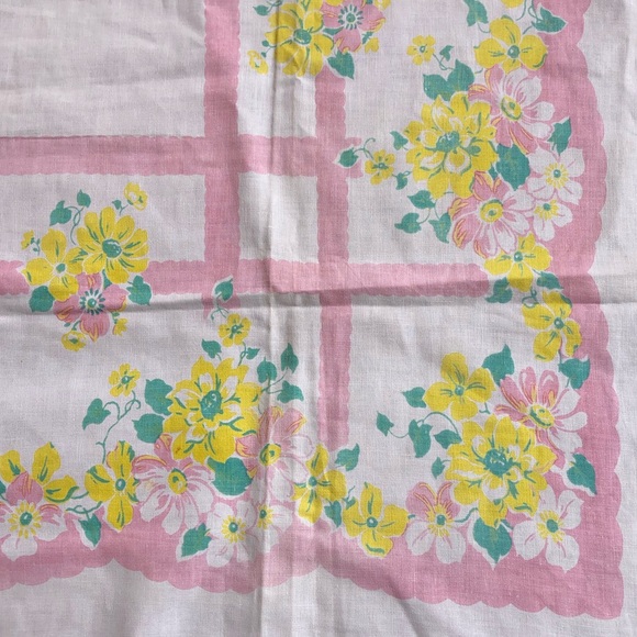 VTG 50’s LINEN COTTON TABLE CLOTH Spring Flowers - Picture 2 of 8